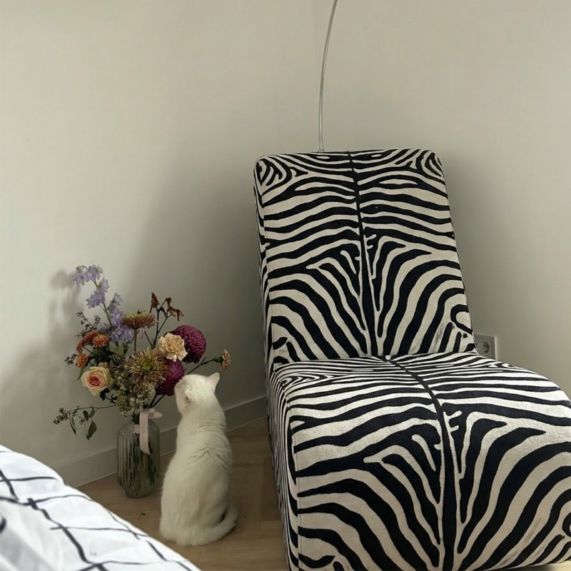 Armchair GES Print Zebra